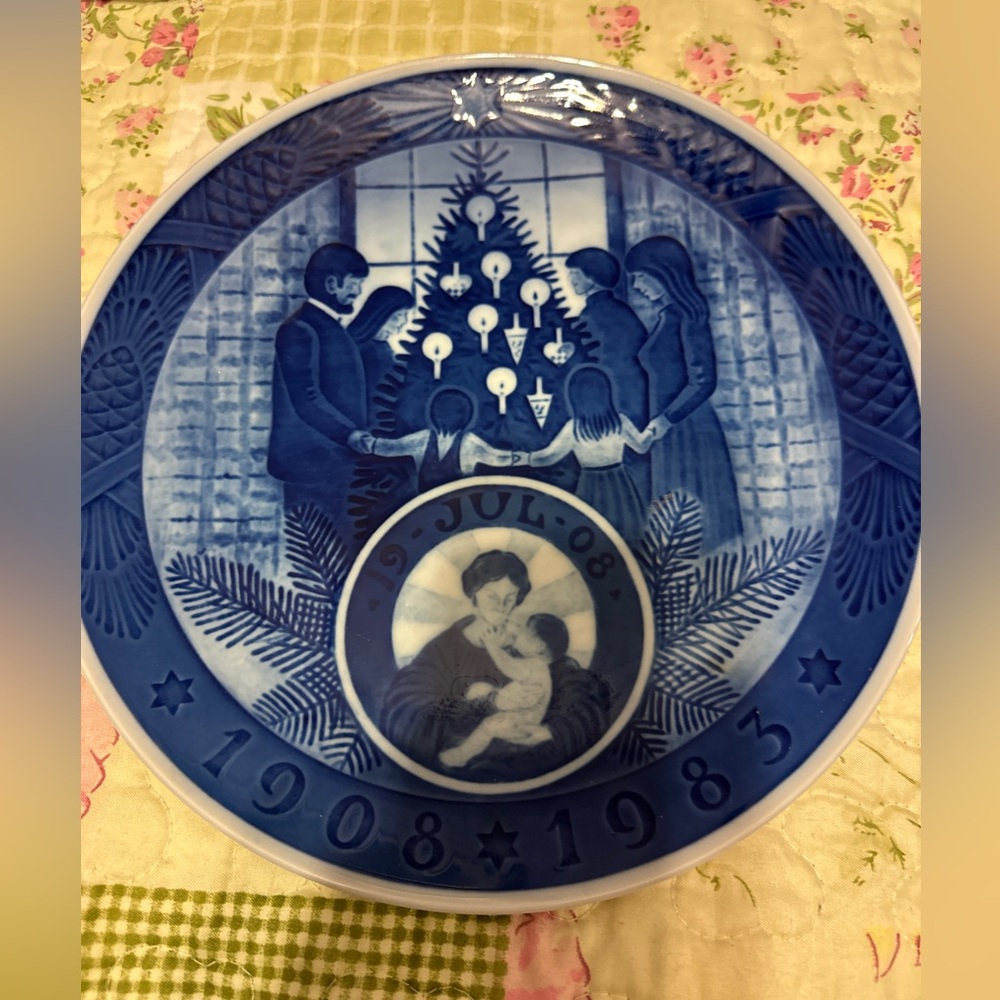 Royal Copenhagen Christmas plate